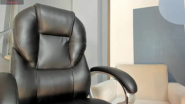 KatieNolan 1 online show from March 2026 07:31:01 PM