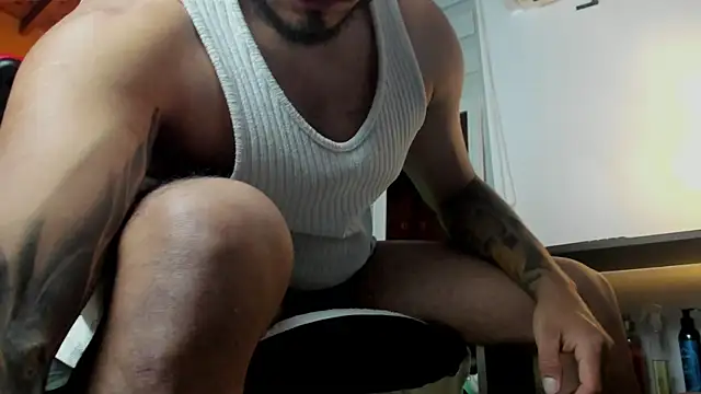 maximusclark1 online show from March 2026 10:26:01 PM