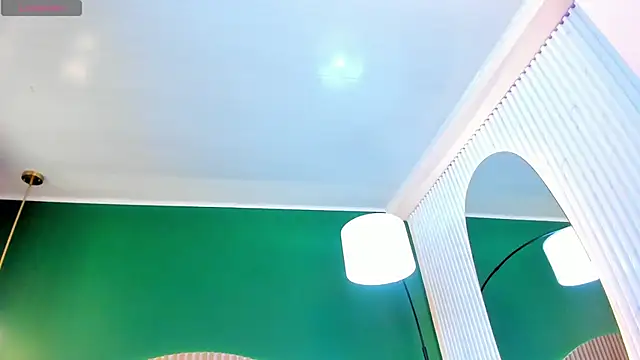 nathalie rossel online show from April 2026 07:18:01 PM