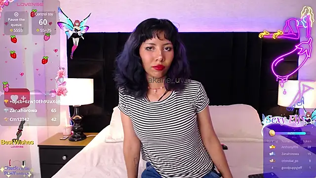 Snapshot of Akane_Uwu chatting on February 2025 07:10:02 PM Akane Uwu online show from February 2025 07:10:02 PM