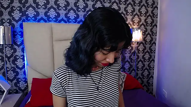 Snapshot of Akane_Uwu chatting on February 2025 04:21:01 PM Akane Uwu online show from February 2025 04:21:01 PM