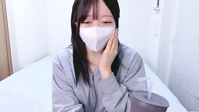 Yurie  online show from March 2026 01:39:01 PM