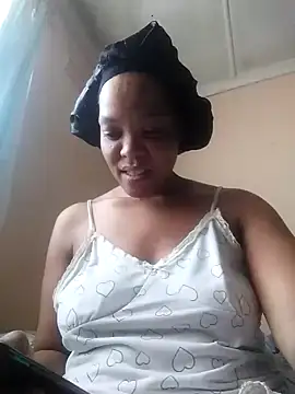 Feathergal69  online show from September 2025 05:40:01 AM