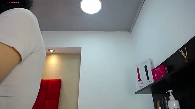 Melodi Roux online show from March 2026 01:16:02 PM