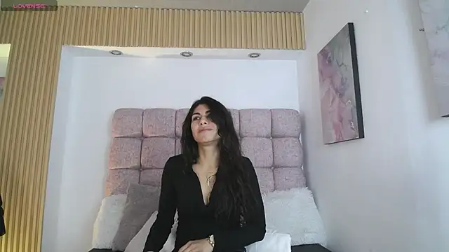 Melodi Roux online show from July 2026 12:56:02 PM