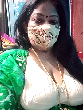 maniisha online show from April 2026 03:39:01 PM