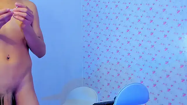 StassieBell online show from October 2025 04:49:01 PM