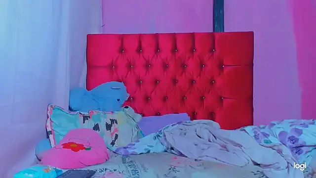 StassieBell online show from March 2026 09:45:01 AM