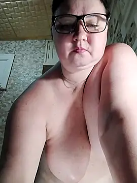 Snapshot of Holly-69 chatting on July 2026 04:57:02 PM Holly-69 online show from July 2026 04:57:02 PM