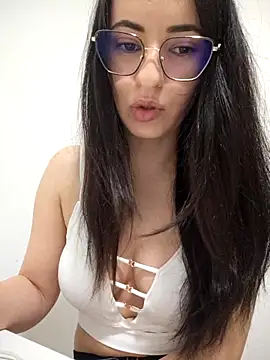 saidaskye online show from March 2026 04:18:02 PM