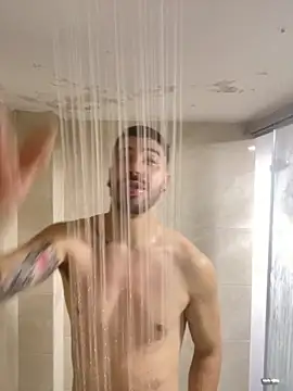 Guyinthemountain online show from September 2025 01:10:01 AM