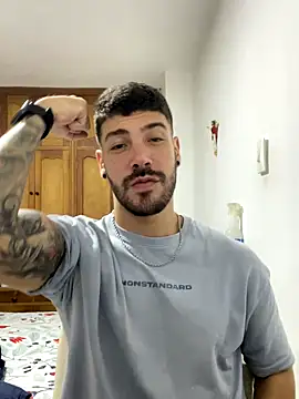 Guyinthemountain online show from October 2025 10:53:02 PM