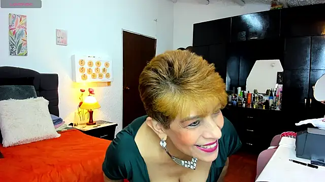 Snapshot of Angelina_Stone_65 chatting on July 2026 02:31:02 AM Angelina Stone 65 online show from July 2026 02:31:02 AM