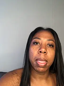 IsabellaaSmith online show from December 2024 12:03:01 PM