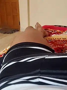 Snapshot of MrNick74 chatting on February 2026 08:44:01 AM MrNick74 online show from February 2026 08:44:01 AM