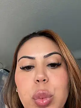 lariic online show from March 2026 02:21:01 PM