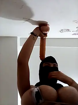 MaliciaAndDiarioo online show from January 2025 03:55:02 AM