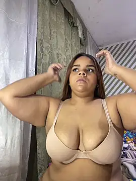 Evabigass online show from March 2026 09:22:02 PM