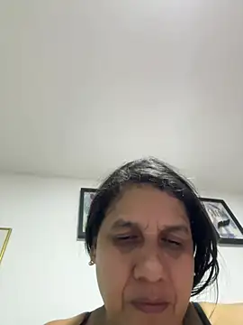 siri duque online show from March 2026 01:54:01 AM