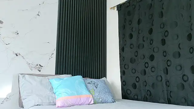 Noah tyler  online show from February 2026 01:05:02 PM