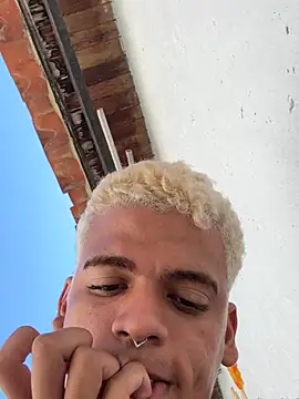 Leo bunny hot online show from March 2026 06:38:02 PM