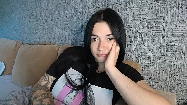 Snapshot of Liana_diva chatting on June 2026 11:31:01 AM Liana diva online show from June 2026 11:31:01 AM