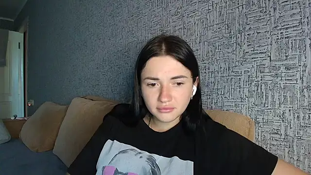 Snapshot of Liana_diva chatting on July 2026 11:45:01 AM Liana diva online show from July 2026 11:45:01 AM