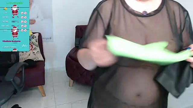 Snapshot of Serenay_ chatting on December 2024 02:00:01 PM Serenay online show from December 2024 02:00:01 PM