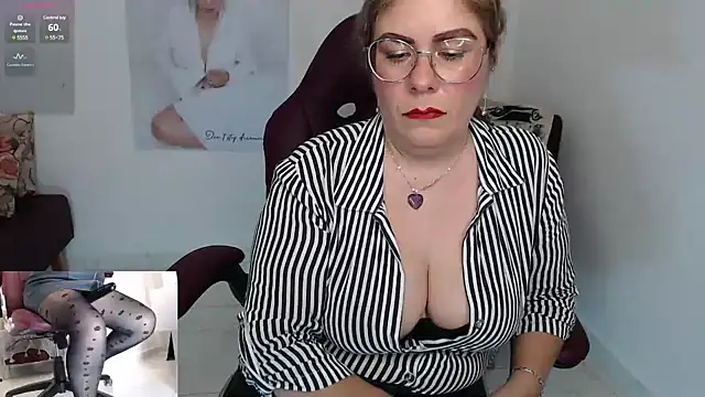 Snapshot of Serenay_ chatting on December 2024 10:51:01 PM Serenay online show from December 2024 10:51:01 PM