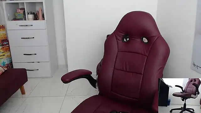 Snapshot of Serenay_ chatting on January 2025 08:57:01 PM Serenay online show from January 2025 08:57:01 PM