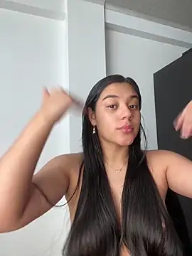 floriamANDjazmin online show from March 2026 09:09:02 PM