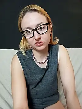 Sexy-Milf-Big online show from December 2024 10:18:02 PM