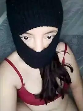 lisseth online show from December 2024 05:04:01 AM