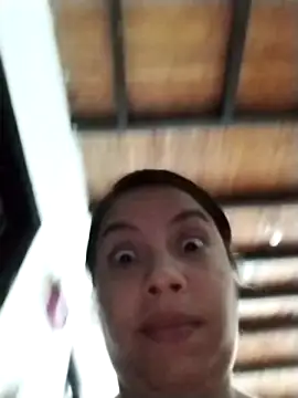 lisseth online show from February 2025 09:40:01 PM