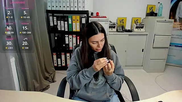 kilenyapatrice online show from October 2025 01:50:02 PM