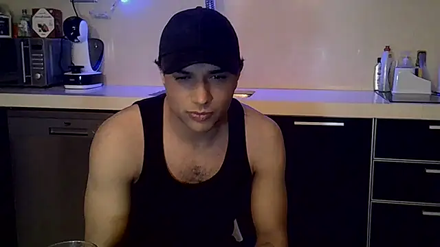 Snapshot of Niko5556@xh chatting on March 2025 10:48:02 PM Niko5556xh online show from March 2025 10:48:02 PM