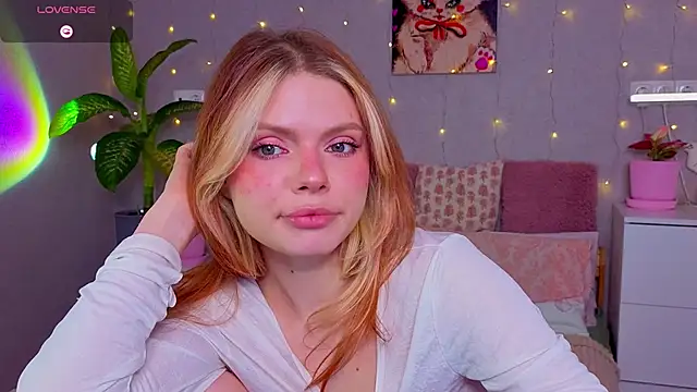 Red  Candy online show from April 2026 01:16:01 PM