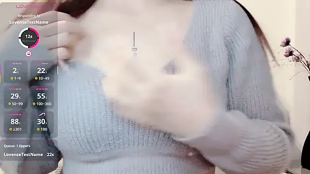 Snapshot of Neyllar chatting on April 2026 06:19:01 AM Neyllar online show from April 2026 06:19:01 AM