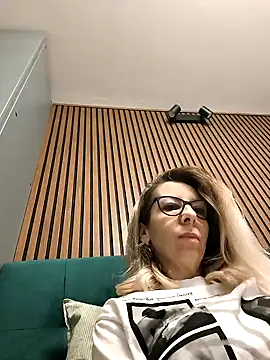 SukyGirl online show from February 2025 06:22:01 AM