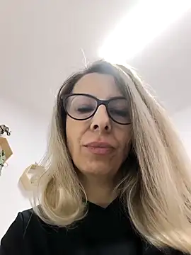 SukyGirl online show from February 2025 12:52:02 PM