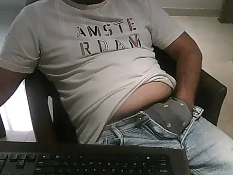 cryptoman1119 online show from February 2026 10:24:01 AM