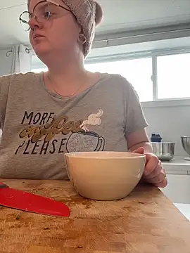 Sweetleeahxx online show from March 2026 12:42:01 PM