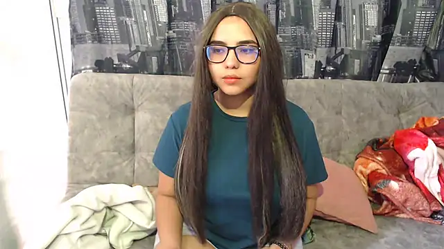 Miapeyton online show from January 2025 03:37:01 PM