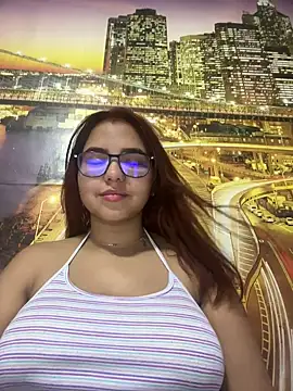 Miapeyton online show from March 2025 03:34:01 PM