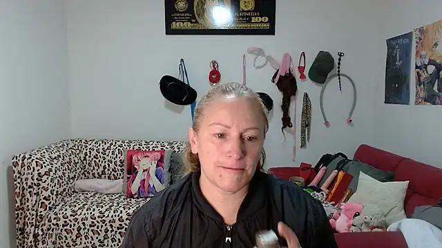 emperabigbootybigass online show from March 2026 12:45:02 PM