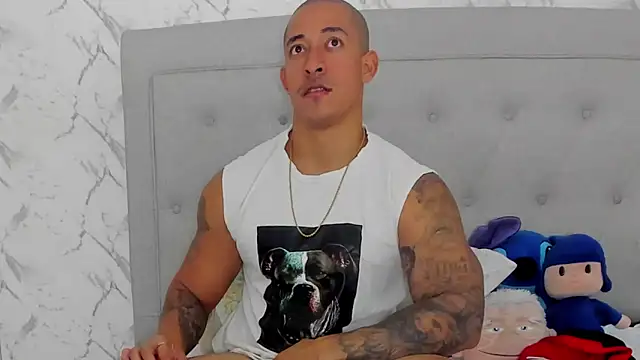 luigiferrara online show from February 2026 08:34:01 PM