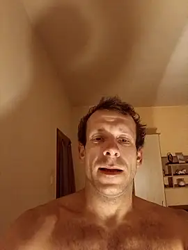 Snapshot of DonCristian chatting on November 2025 10:31:02 PM DonCristian online show from November 2025 10:31:02 PM