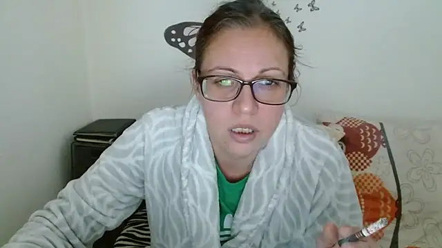 LadyHellene online show from March 2026 11:32:01 AM