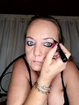 Kimmyb777 online show from April 2026 05:06:01 PM