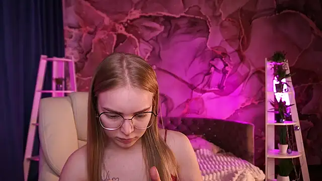 EmilySunshineS online show from March 2026 01:27:02 PM